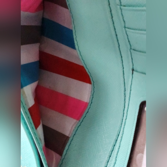 Kate Spade Laurel Way Reese Bifold Wallet Mint Green Color. *See Photos - Picture 7 of 15